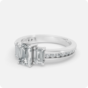 Aurevia Trio Diamond Ring