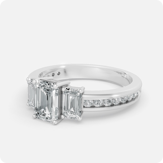Aurevia Trio Diamond Ring